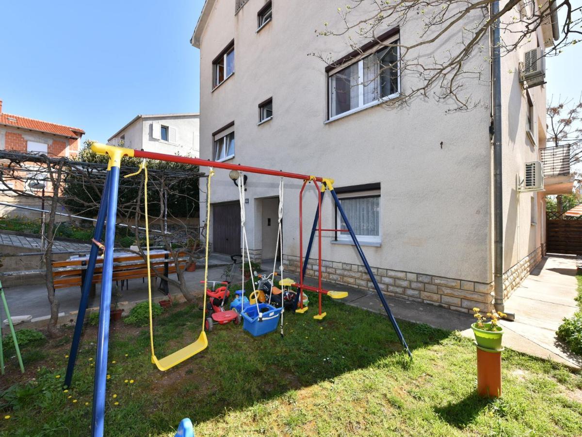Traditional Apartment In Zadar With Garden Exterior foto